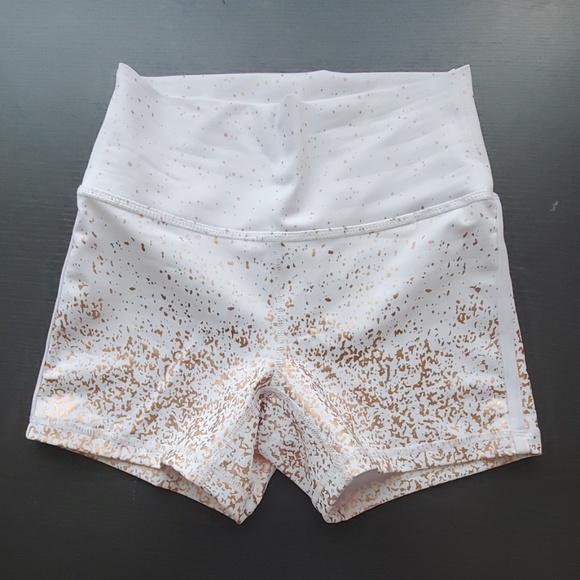 BuffBunny Rosé shorts - Picture 1 of 2